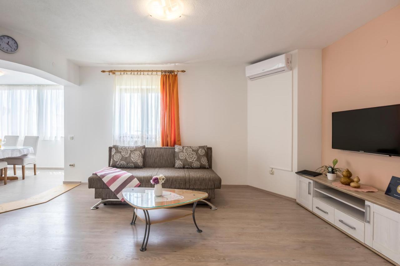 Sky Apartments Podstrana Exterior photo